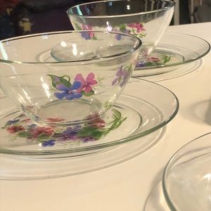 I have a full set of Avon the wild violets collection.